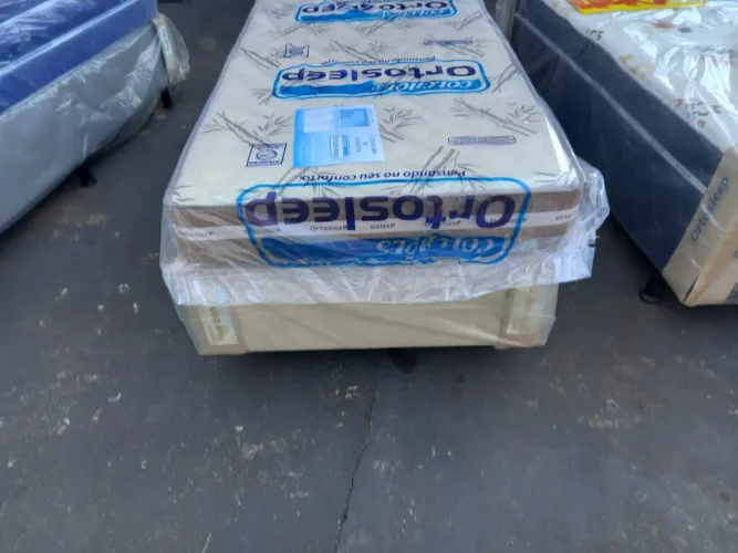 Cama solteiro 