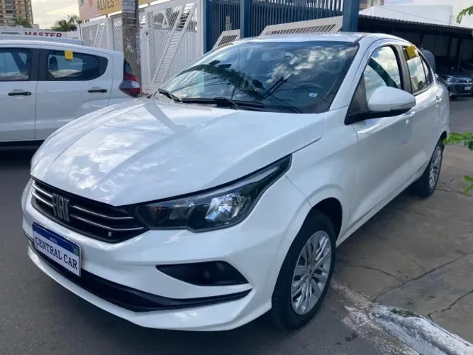 Fiat Cronos Drive 1.0 6V 2024