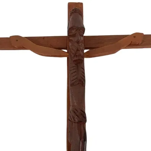 CRUCIFIXO DE PAREDE EM MADEIRA - USADO
