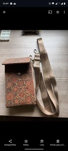 Bolsa Cortica Portuguesa Estampada com Alça Ajustável