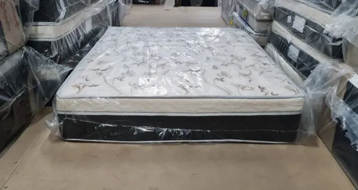 Colchão Casal Confortável e de Qualidade com 30 cm altura Molas ensacadas!! 616sr7