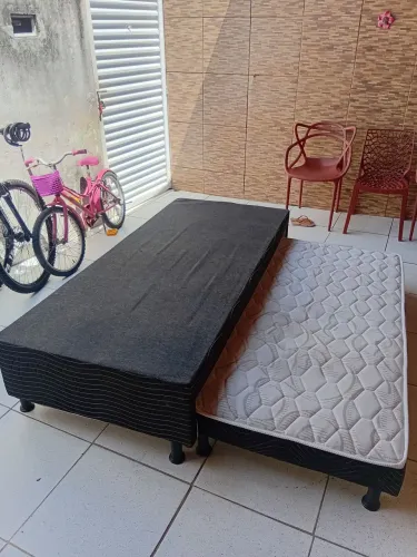 Bibox auxiliar de solteiro seminova