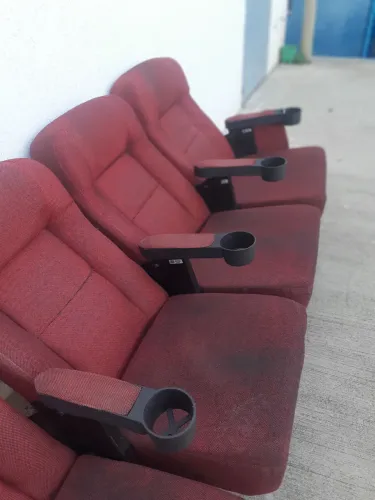 Lote Poltronas usadas de cinema