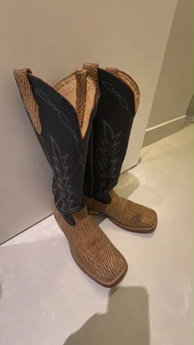 Bota Country Masculina Couro de Boi Estilo Elefante