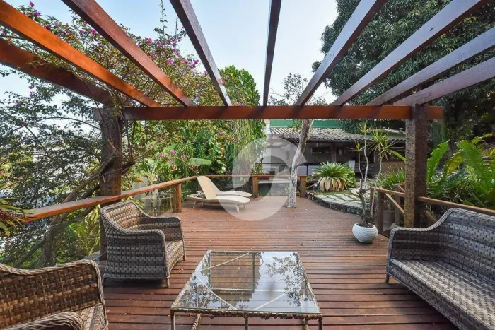 Casa à venda, 250 m² por R$ 3.200.000,00 - Itaipu - Niterói/RJ