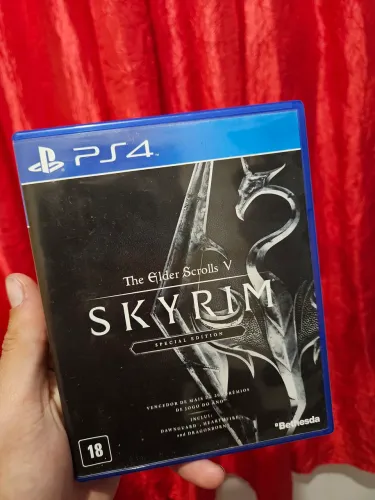 Jogo ps4 Skyrim 