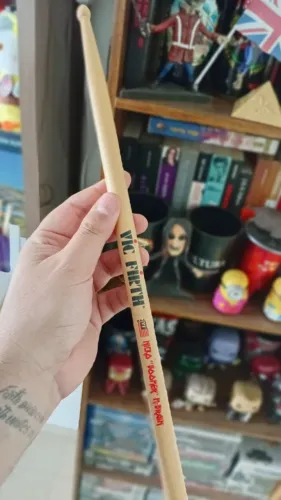 Baqueta NICKO MCBRAIN Oficial