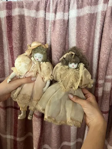 Boneca de porcelana