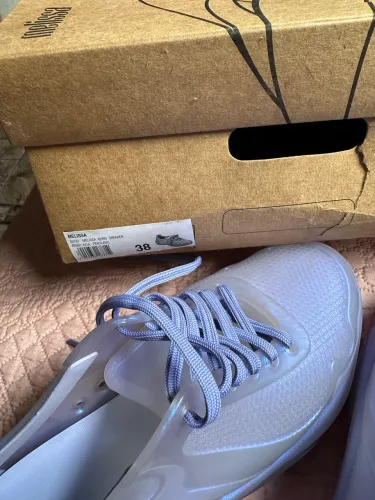 Melissa Burn Sneaker 38 Azul Perolado ? Semi novo + caixa 