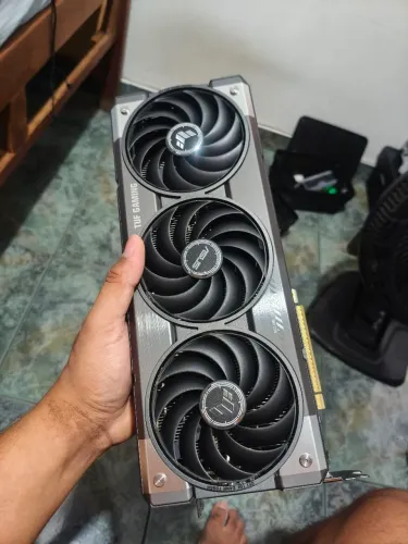 RTX5070 TUF GAMING OC