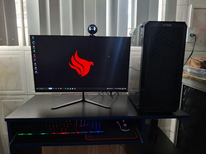 Setup Gamer Completo PC Ryzen + Monitor + Mesa + Cadeira (Pouco Uso / Troco Mac M1)