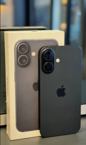 iPhone 16 seminovo 256 G preto