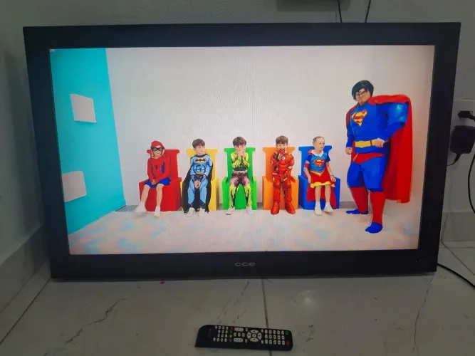 Tv 50 polegadas ops não é smart mais acompanha Chromecast