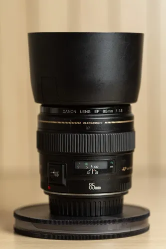 Lente Canon EF 85mm f1.8 USM