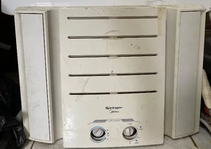 Ar-condicionado Springer Midea 7500 btus.
