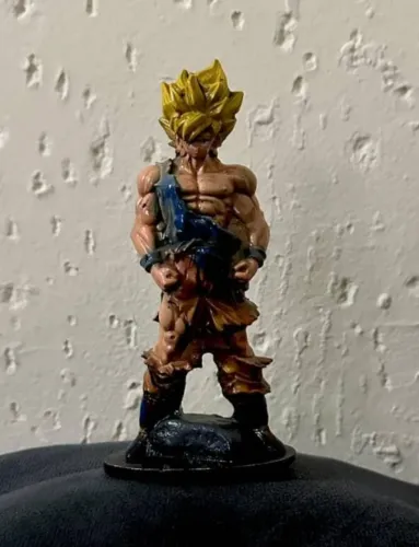 Goku Super Sayajin DBZ - Boneco Gesso