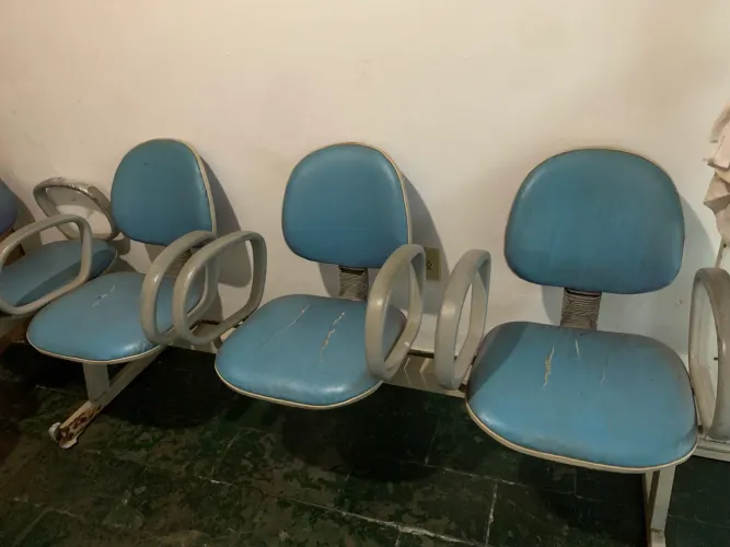 Longarinas 3 e 2 lugares.