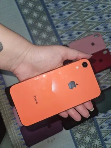 VENDE-SE: IPhone XR