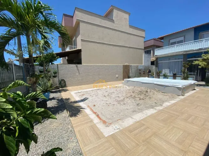 Casa de Alto Padrão com 5 dormitórios à venda, 263 m² por R$ 1.200.000 - Condomínio Porto