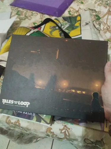 Escudo Tales from the Loop