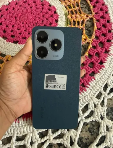 Realme C63