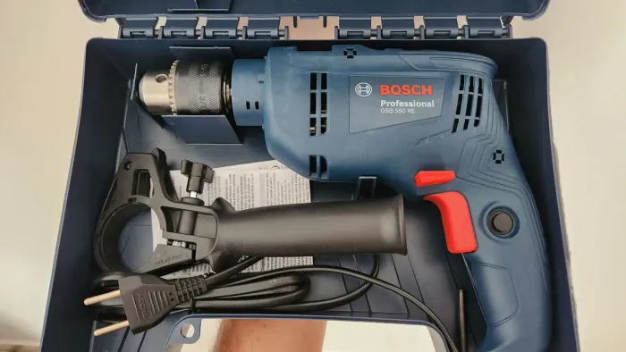 Furadeira Bosch 550w