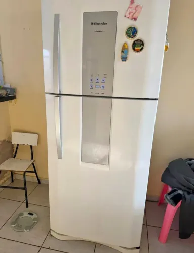 Geladeira Electrolux fros Free grande em bom funcionamento