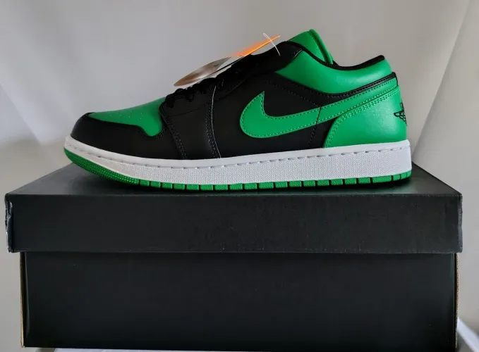 Air Jordan 1 Low Lucky Green Tamanho 43