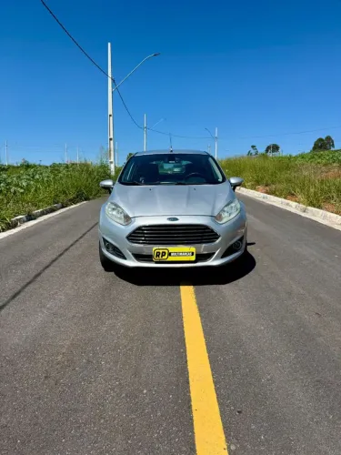 Ford Fiesta Tit./tit.plus 1.6 16V Flex Aut. 2015
