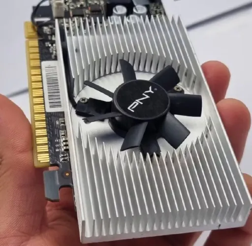 Placa vídeo Geforce gt740 2Gb 