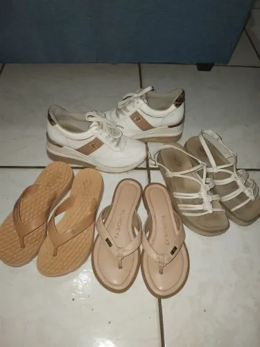 Lote de sapatos número 35 usados
