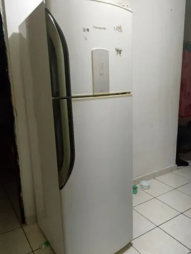 Vende-se geladeira 