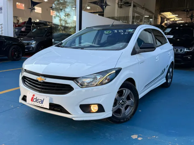 Chevrolet Onix Hatch Effect 1.4 8V Flex Mec. 4P 2018