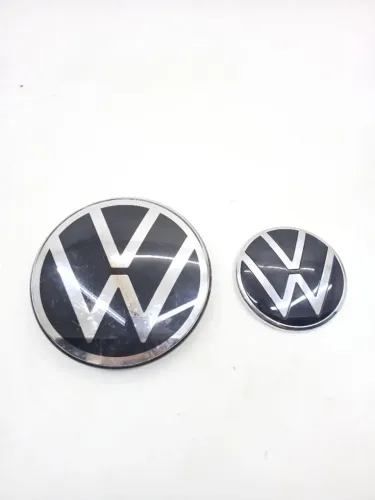 Par Emblema Vw Jetta Gli 2.0 2023 2024 5h0853601q