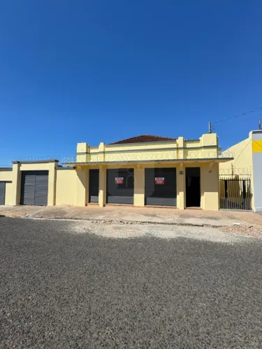 Cômodo Comercial no Bairro Centro
