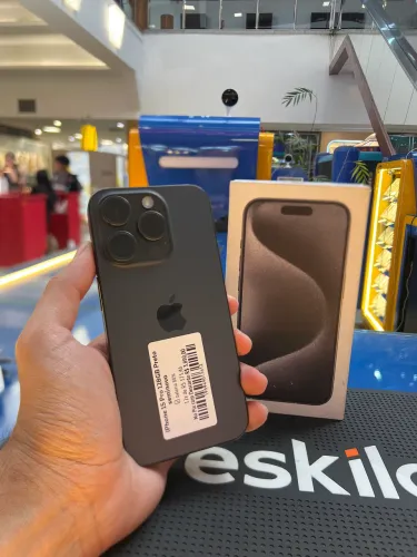 iPhone 15 Pro 128gb Preto Seminovo único dono