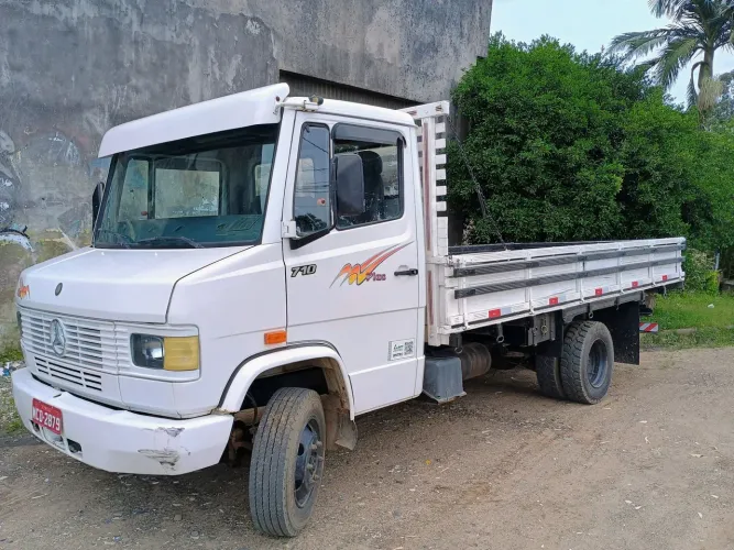 MB 710 puiz