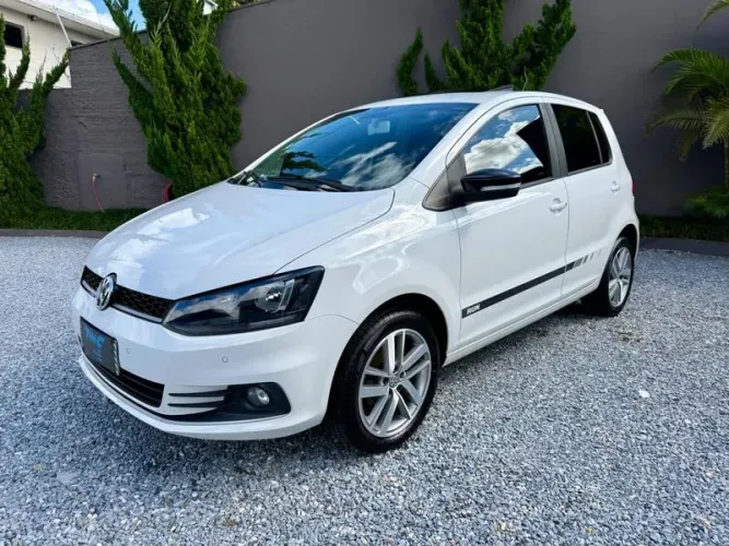 Volkswagen Fox RUN 1.6 Flex 8V 5P 2017