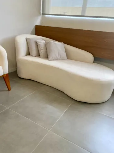 Sofá orgânico Divã Recamier Orgânico França 180cm Lado Direito Bouclé