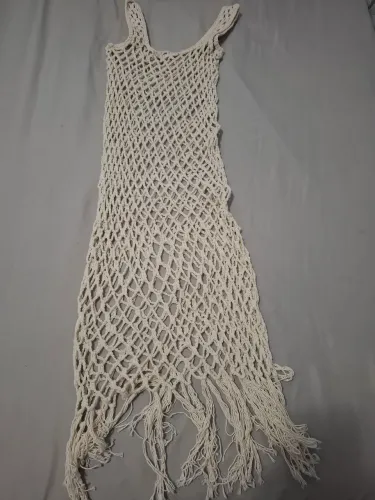 Saída de praia branca em crochê - veste 36 ao 42
