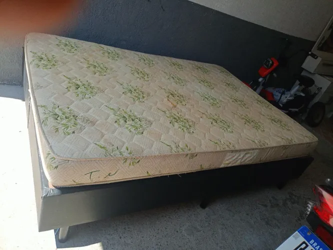 Cama box casal