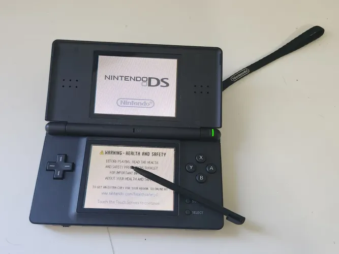 Nintendo DS Lite Desbloqueado