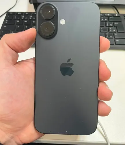 Vendo IPhone 16 256gb Preto - Excelente Estado