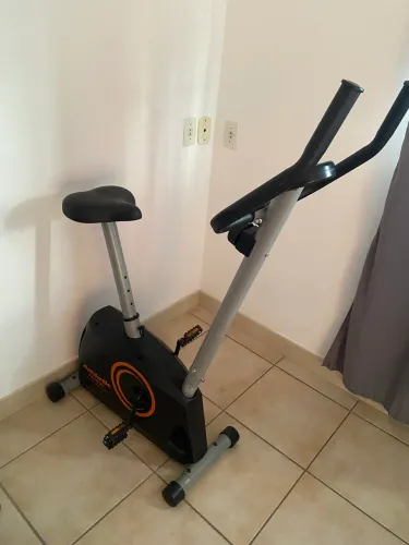 Bicicleta ergométrica athletic