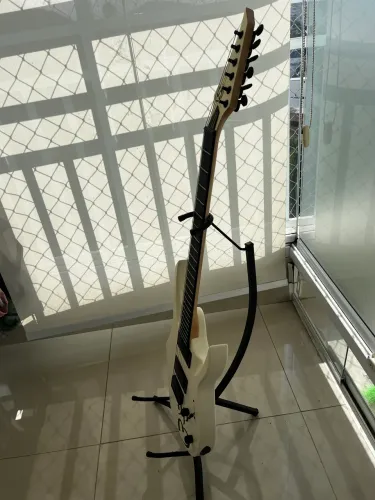 ?Guitarra Elétrica S by Solar Super Strato - 6 Cordas - $1.900 - SOMENTE VENDA