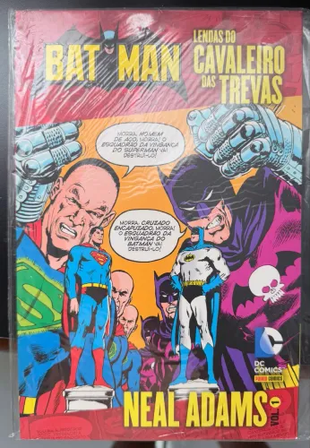 Batman: Lenda do cavaleiro das trevas por Neal Adams vol 1 - HQ Batman