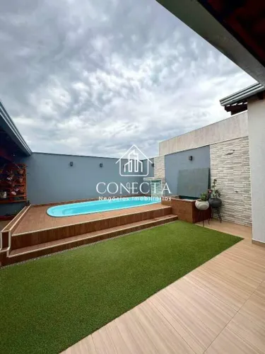 Casa à venda em Tocantins, Uberlândia  3 quartos, piscina e varanda Gourmet