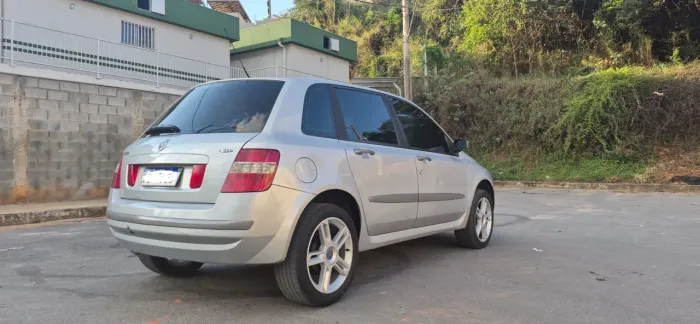 Fiat Stilo 1.8 SP Flex 8V 5P 2007