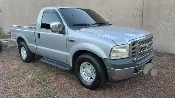 Ford F-250 XLT COM CONSÓRCIO
