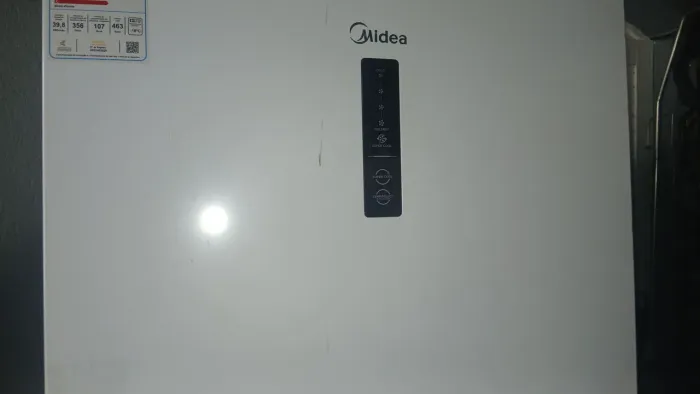 Geladeira midea 
